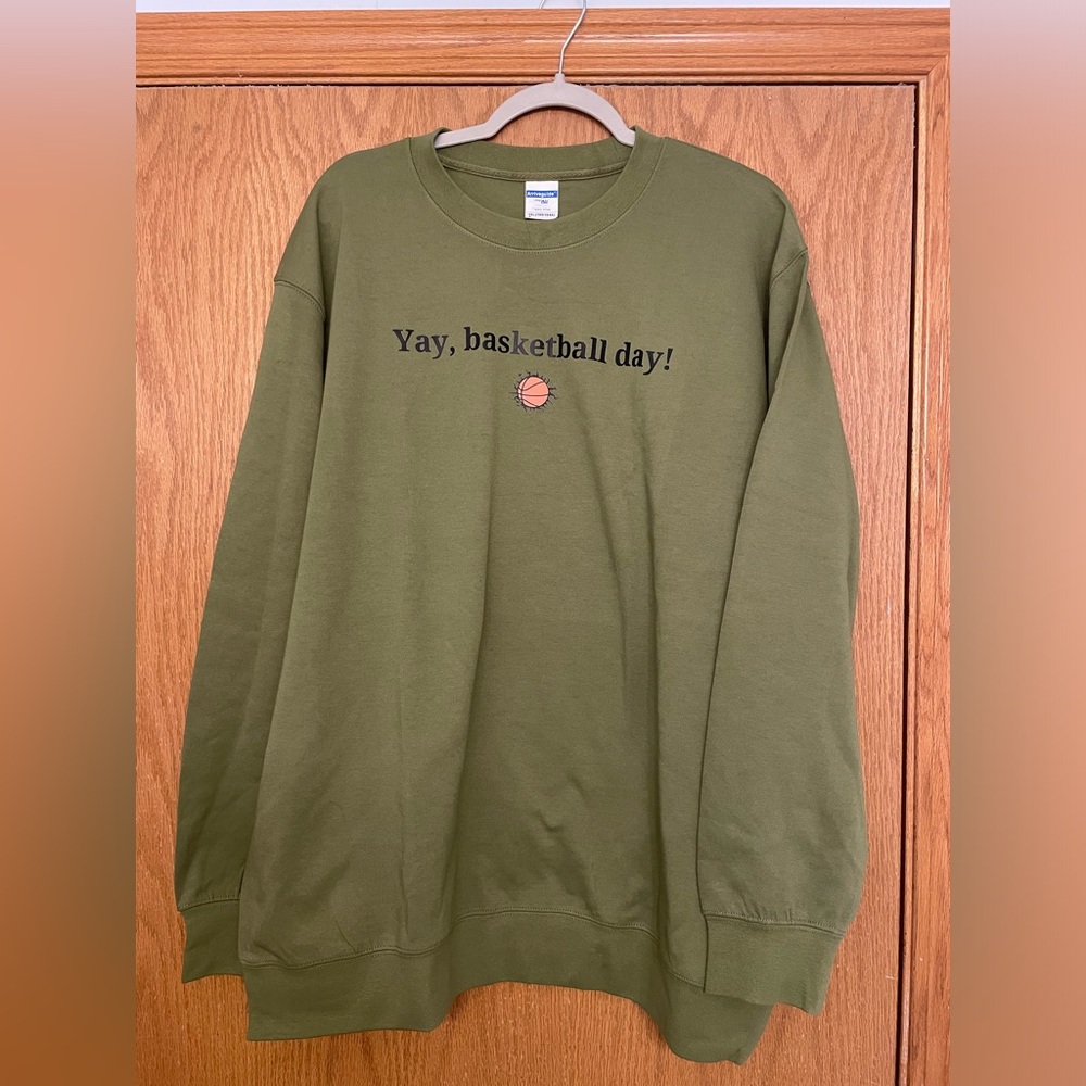 NWOT Basketball sweatshirt